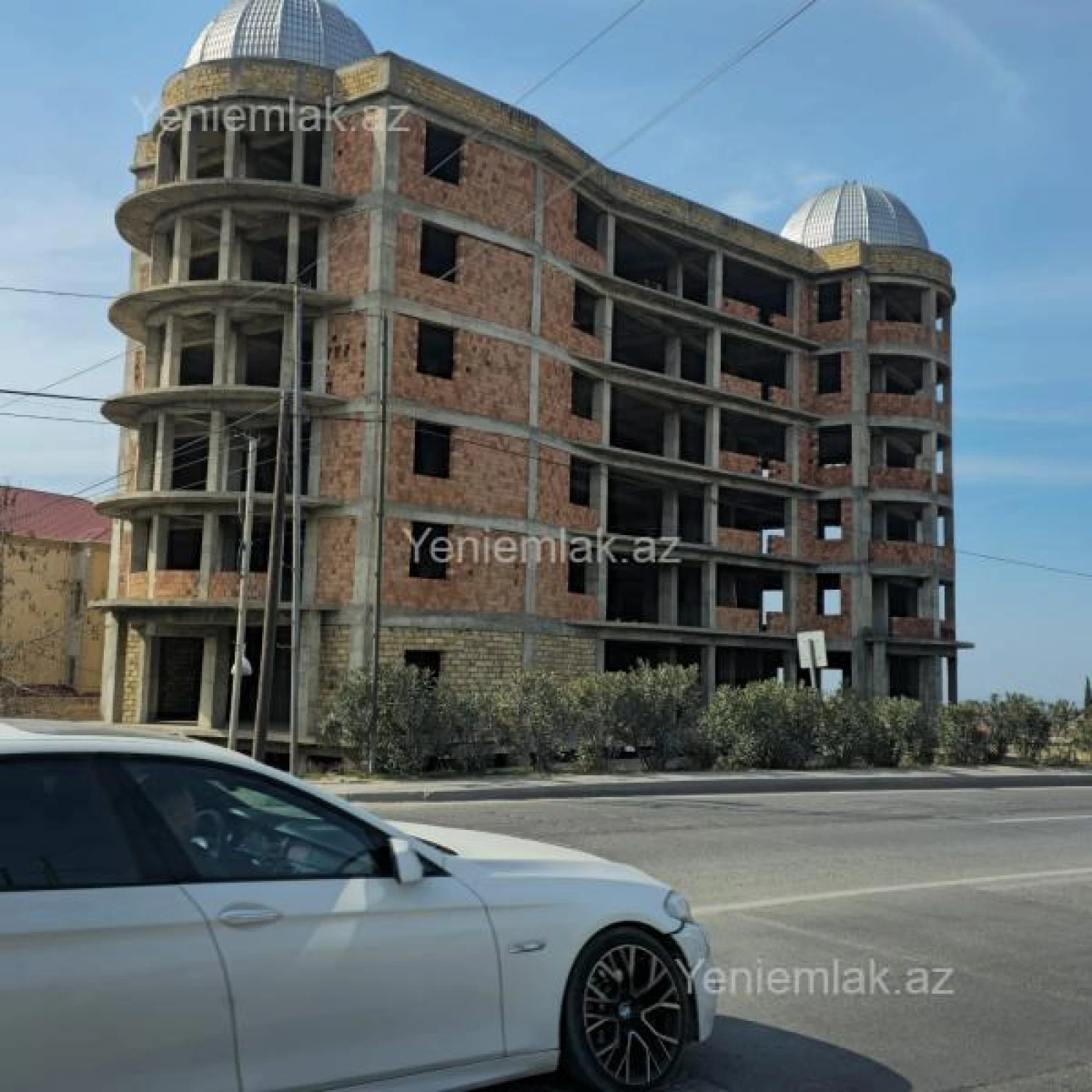 Satılır 16 otaqlı obyekt 5400 m²