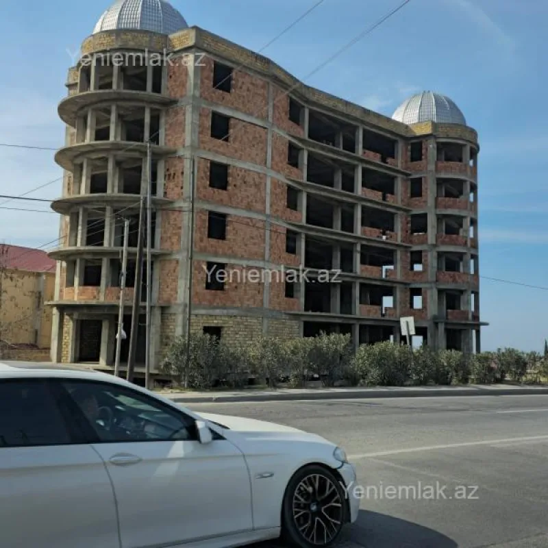 Satılır 16 otaqlı obyekt 5400 m²
