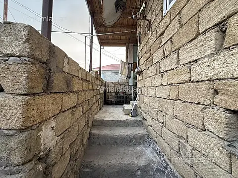 Satılır 3 otaqlı həyət evi 75 m²