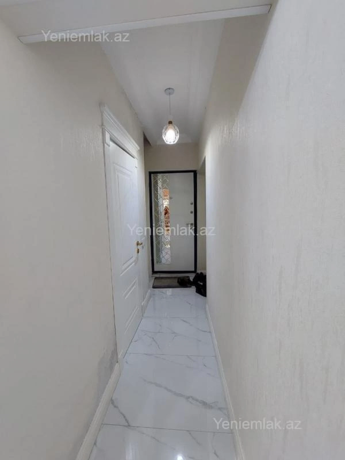 Satılır 3 otaqlı köhnə tikili 110 m²