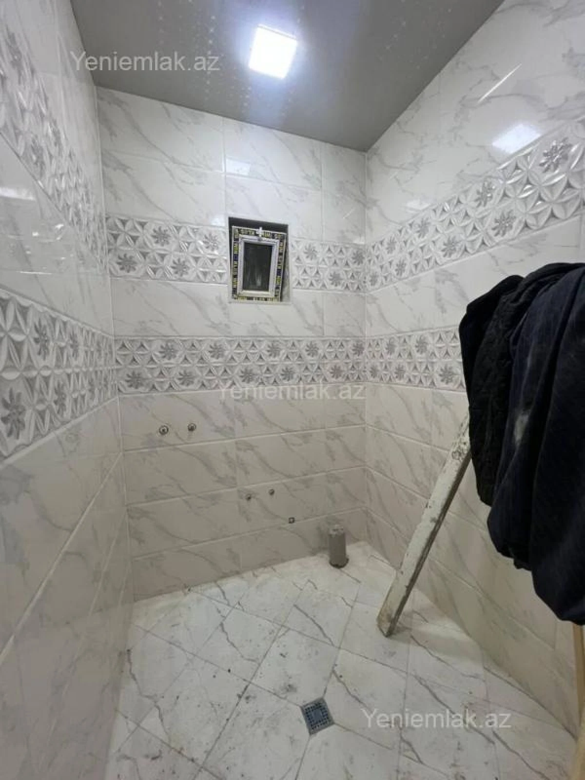 Satılır 1 otaqlı yeni tikili 50 m²