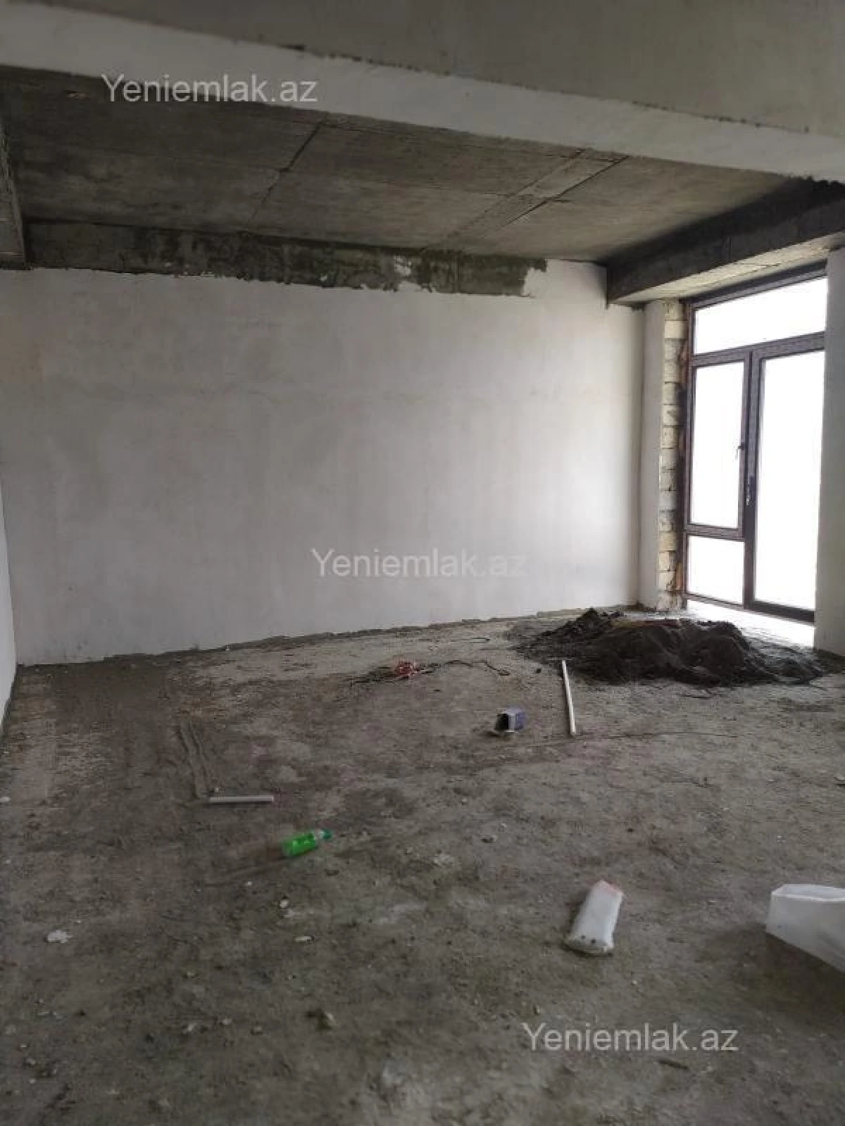 Satılır 4 otaqlı yeni tikili 200 m²