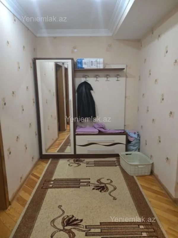 Satılır 3 otaqlı köhnə tikili 80 m²