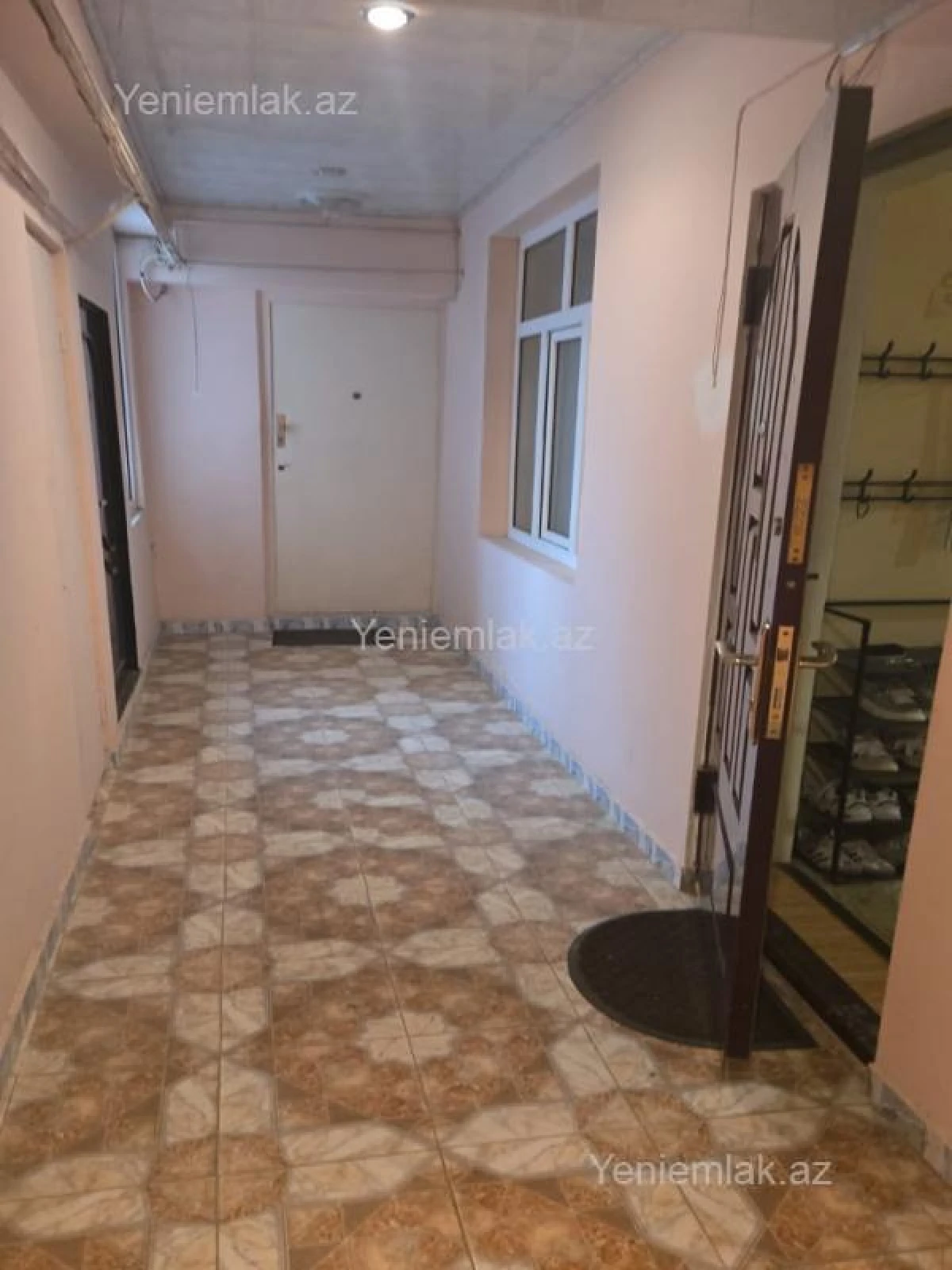 Satılır 3 otaqlı köhnə tikili 80 m²