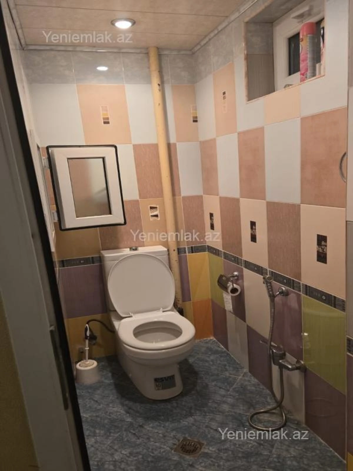 Satılır 3 otaqlı köhnə tikili 80 m²