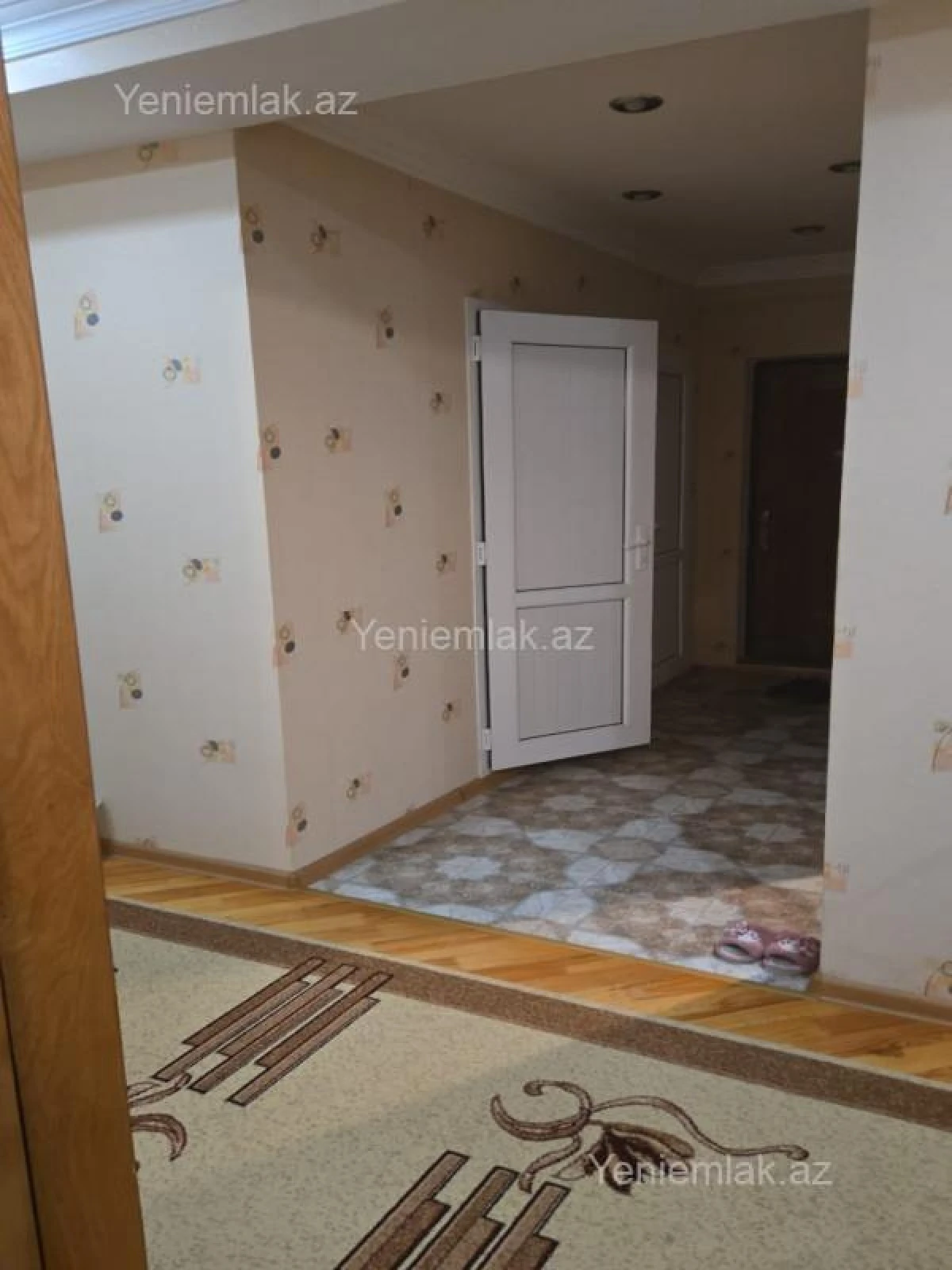Satılır 3 otaqlı köhnə tikili 80 m²