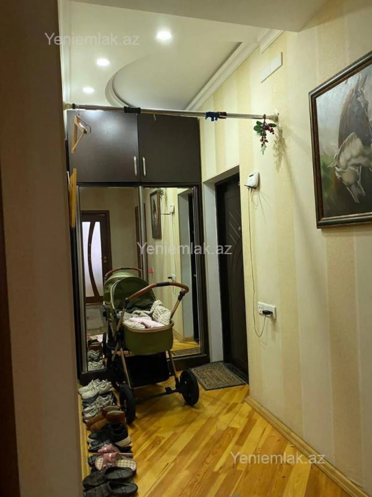 Satılır 3 otaqlı yeni tikili 90 m²