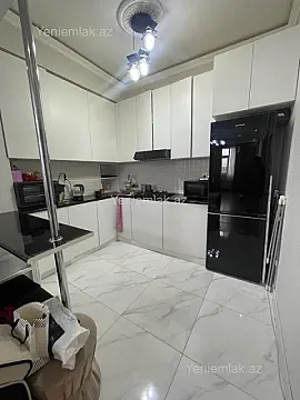 Satılır 2 otaqlı yeni tikili 50 m²