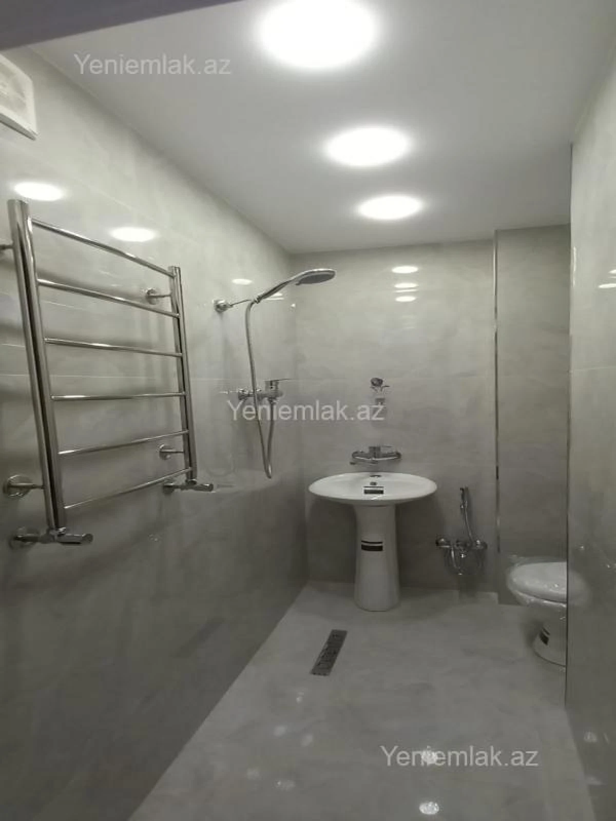 Satılır 2 otaqlı yeni tikili 47 m²