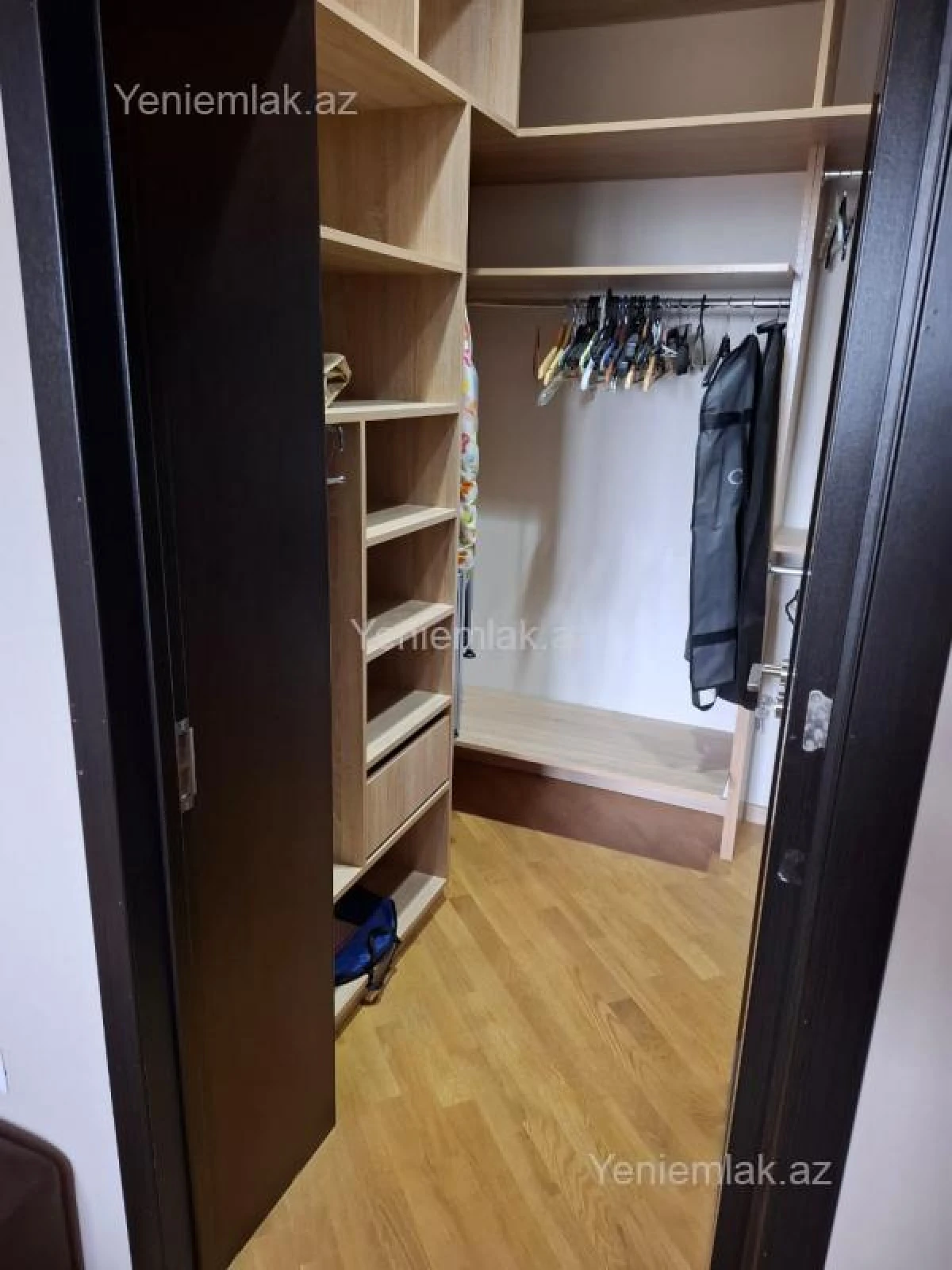 Satılır 3 otaqlı yeni tikili 156 m²