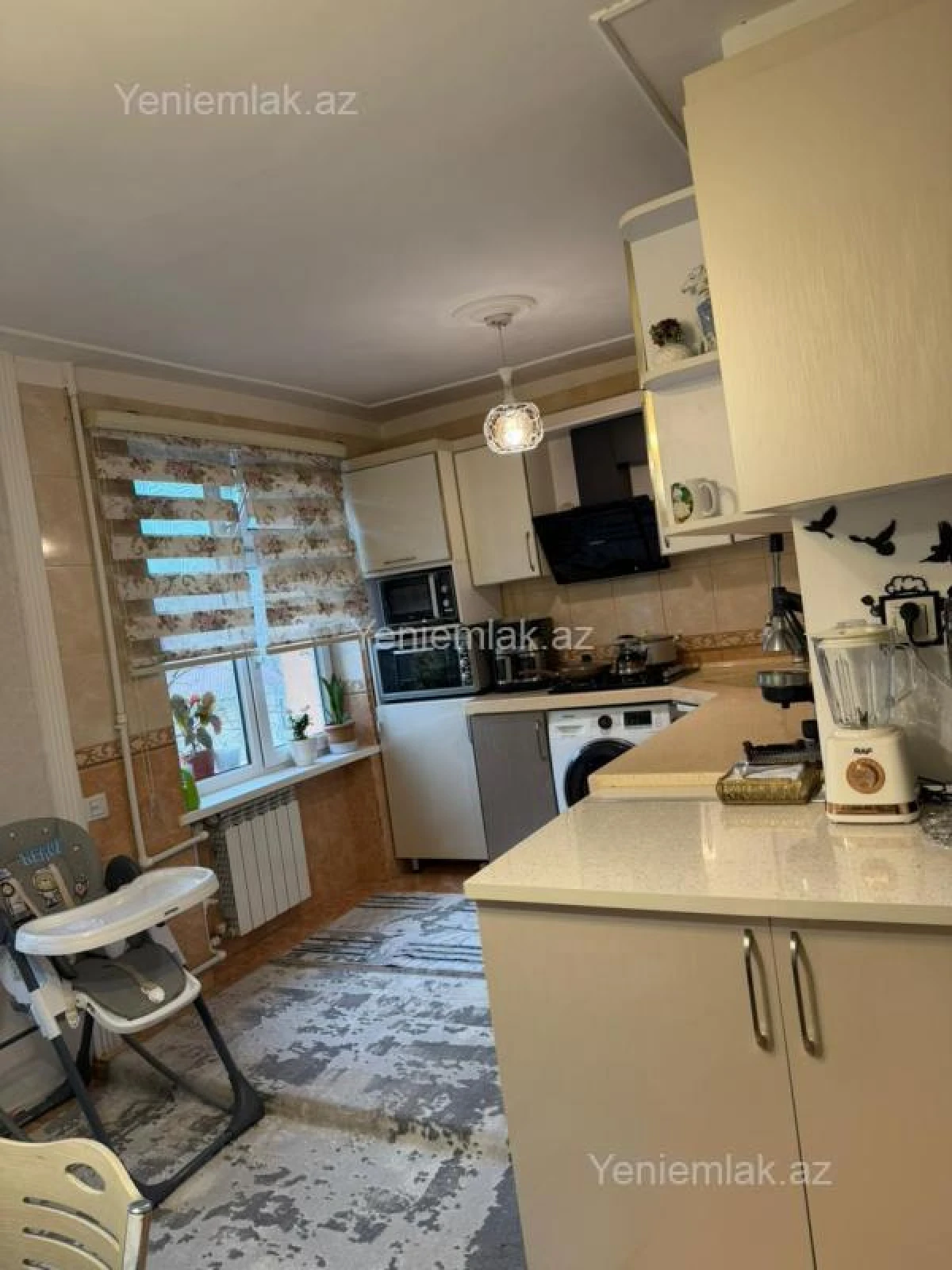 Satılır 4 otaqlı köhnə tikili 90 m²