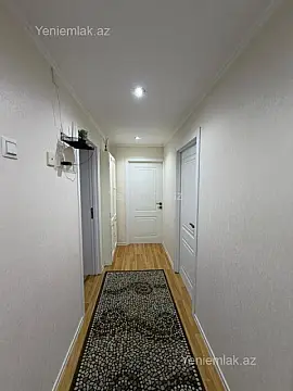 Satılır 4 otaqlı köhnə tikili 90 m²