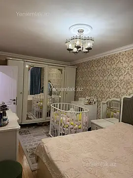 Satılır 4 otaqlı köhnə tikili 90 m²