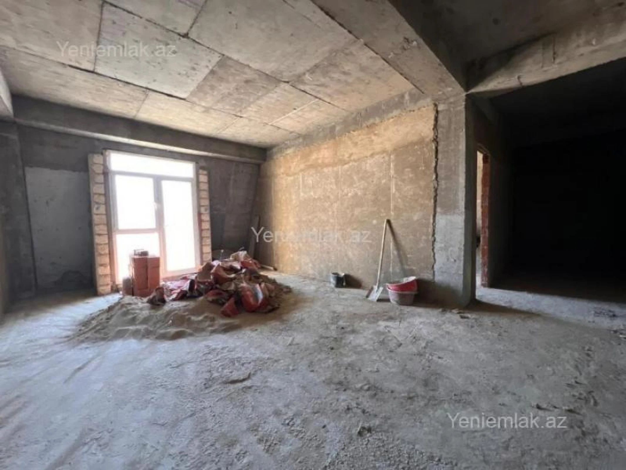 Satılır 4 otaqlı yeni tikili 147 m²