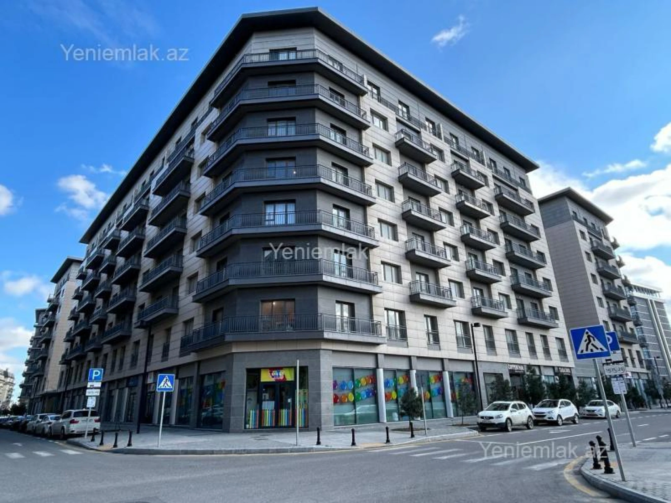 Satılır 4 otaqlı yeni tikili 147 m²