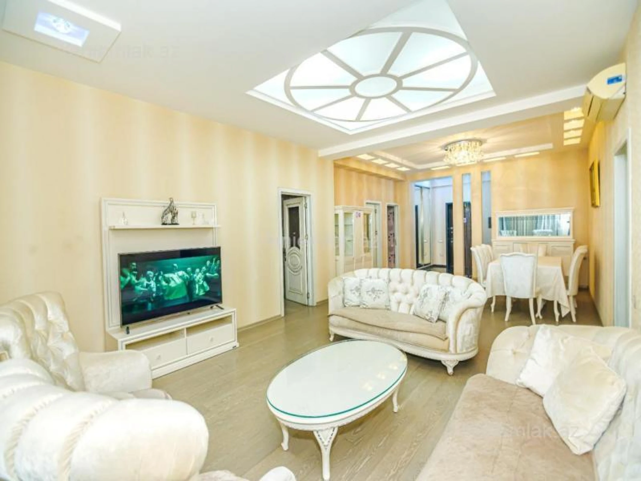 Satılır 4 otaqlı yeni tikili 176 m²