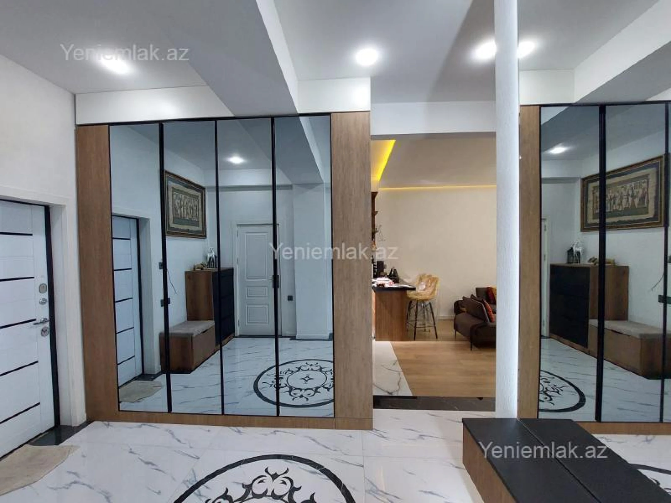Satılır 3 otaqlı yeni tikili 105 m²
