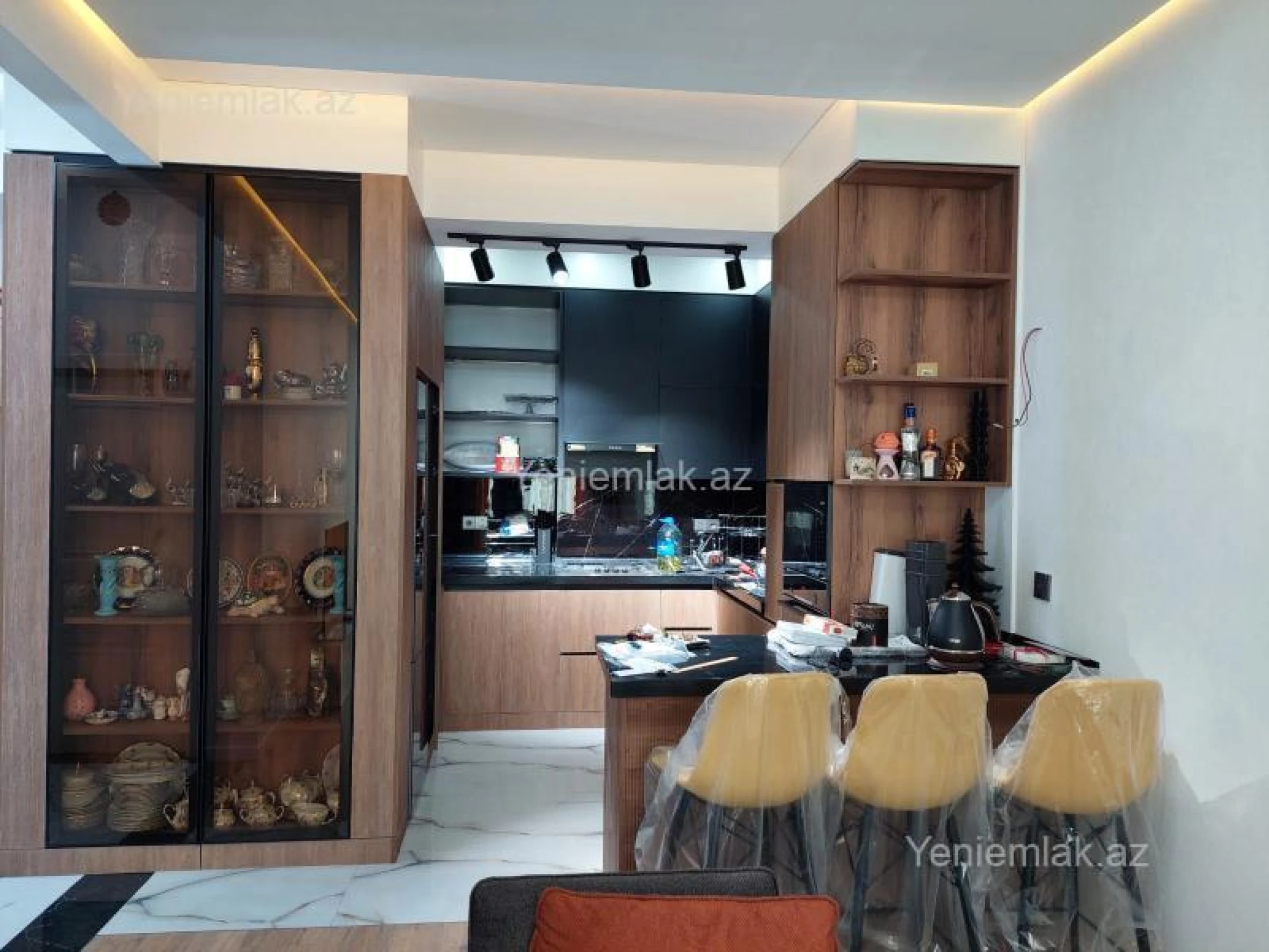 Satılır 3 otaqlı yeni tikili 105 m²