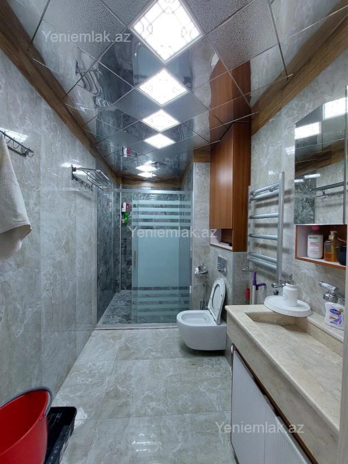 Satılır 3 otaqlı yeni tikili 105 m²