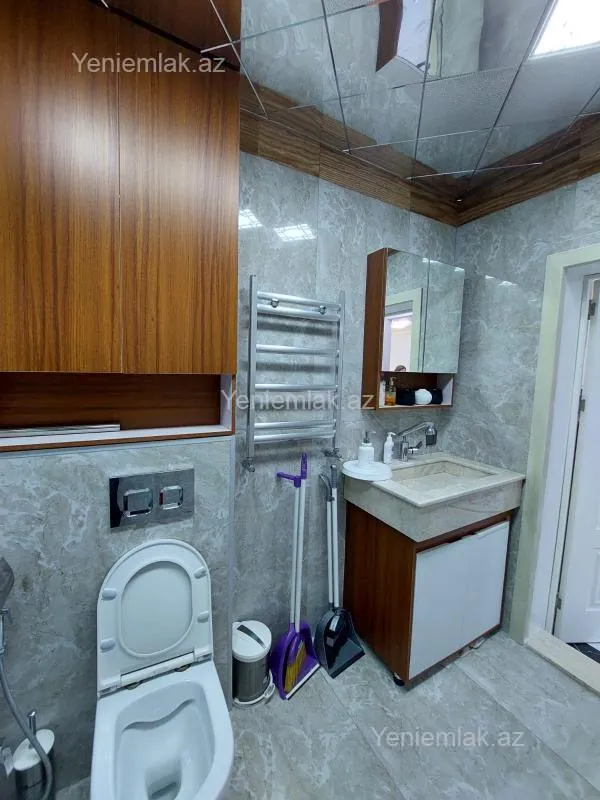 Satılır 3 otaqlı yeni tikili 105 m²