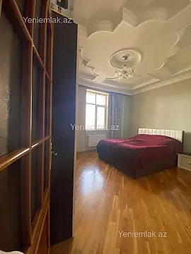 Satılır 3 otaqlı yeni tikili 150 m²