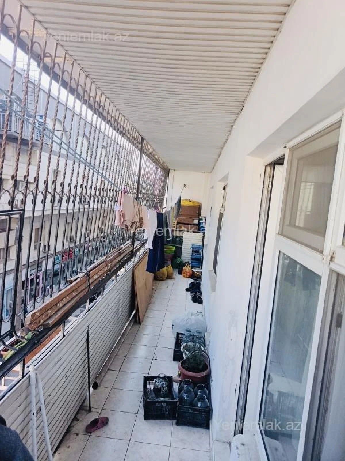 Satılır 4 otaqlı köhnə tikili 100 m²