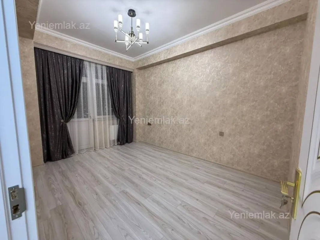 Satılır 3 otaqlı yeni tikili 80 m²