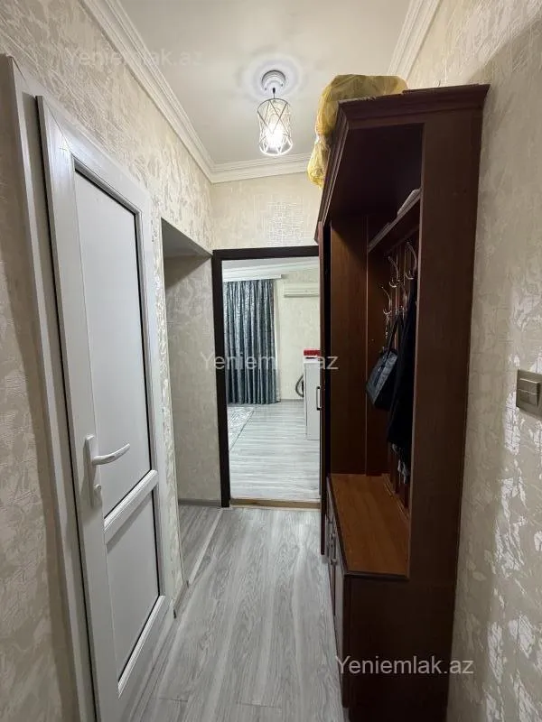 Satılır 2 otaqlı köhnə tikili 40 m²