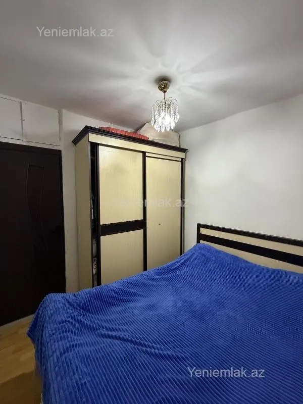 Satılır 2 otaqlı köhnə tikili 40 m²