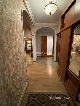 Satılır 3 otaqlı köhnə tikili 70 m²