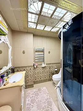 Satılır 3 otaqlı yeni tikili 100 m²