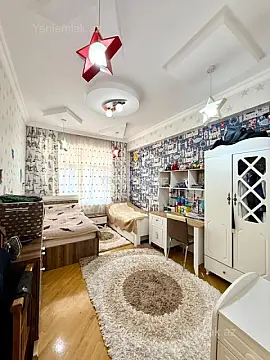 Satılır 3 otaqlı yeni tikili 100 m²