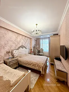 Satılır 3 otaqlı yeni tikili 100 m²