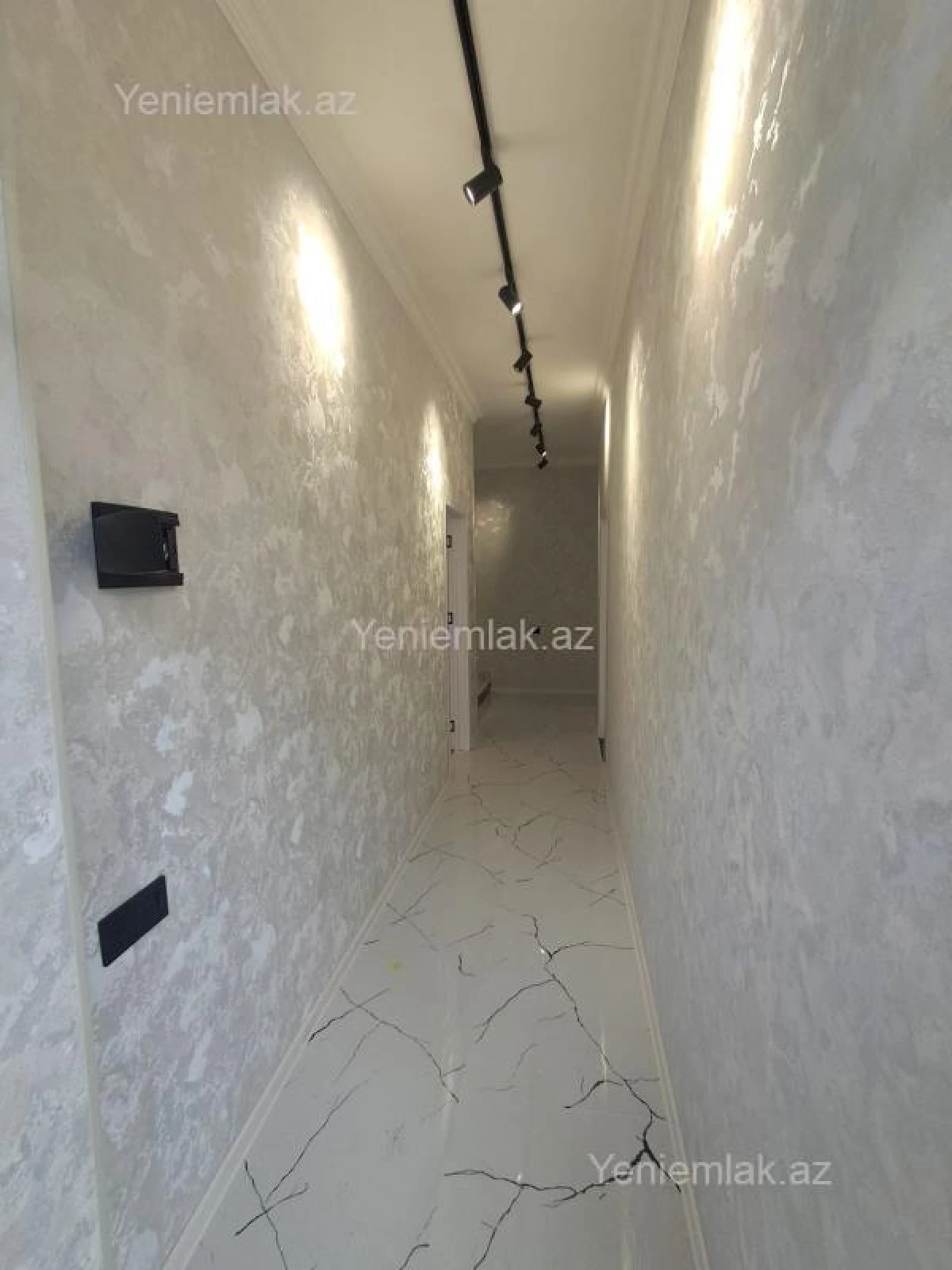 Satılır 4 otaqlı həyət evi 145 m²