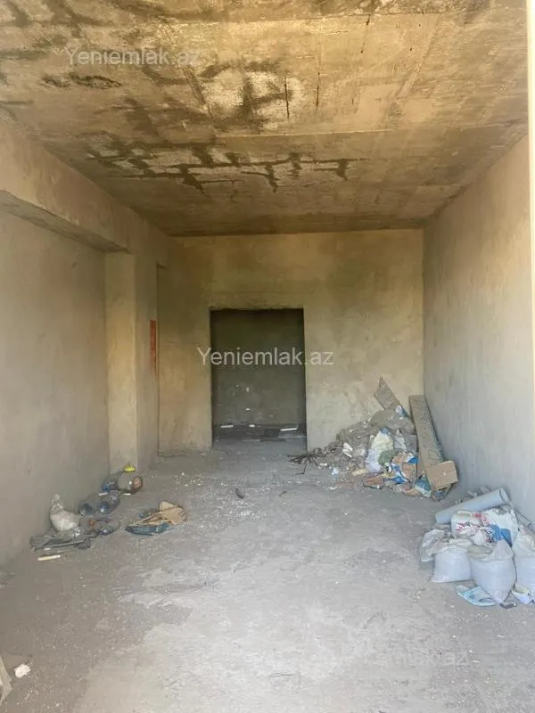 Satılır 3 otaqlı yeni tikili 135 m²