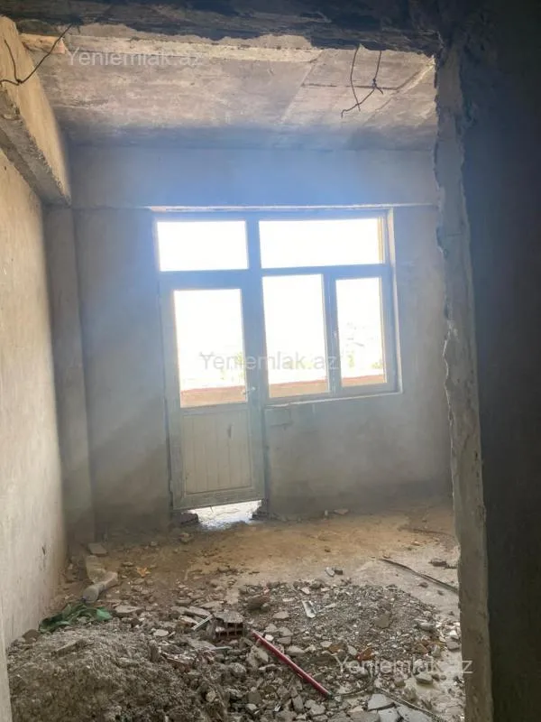 Satılır 3 otaqlı yeni tikili 135 m²