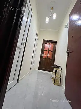 Satılır 2 otaqlı köhnə tikili 55 m²