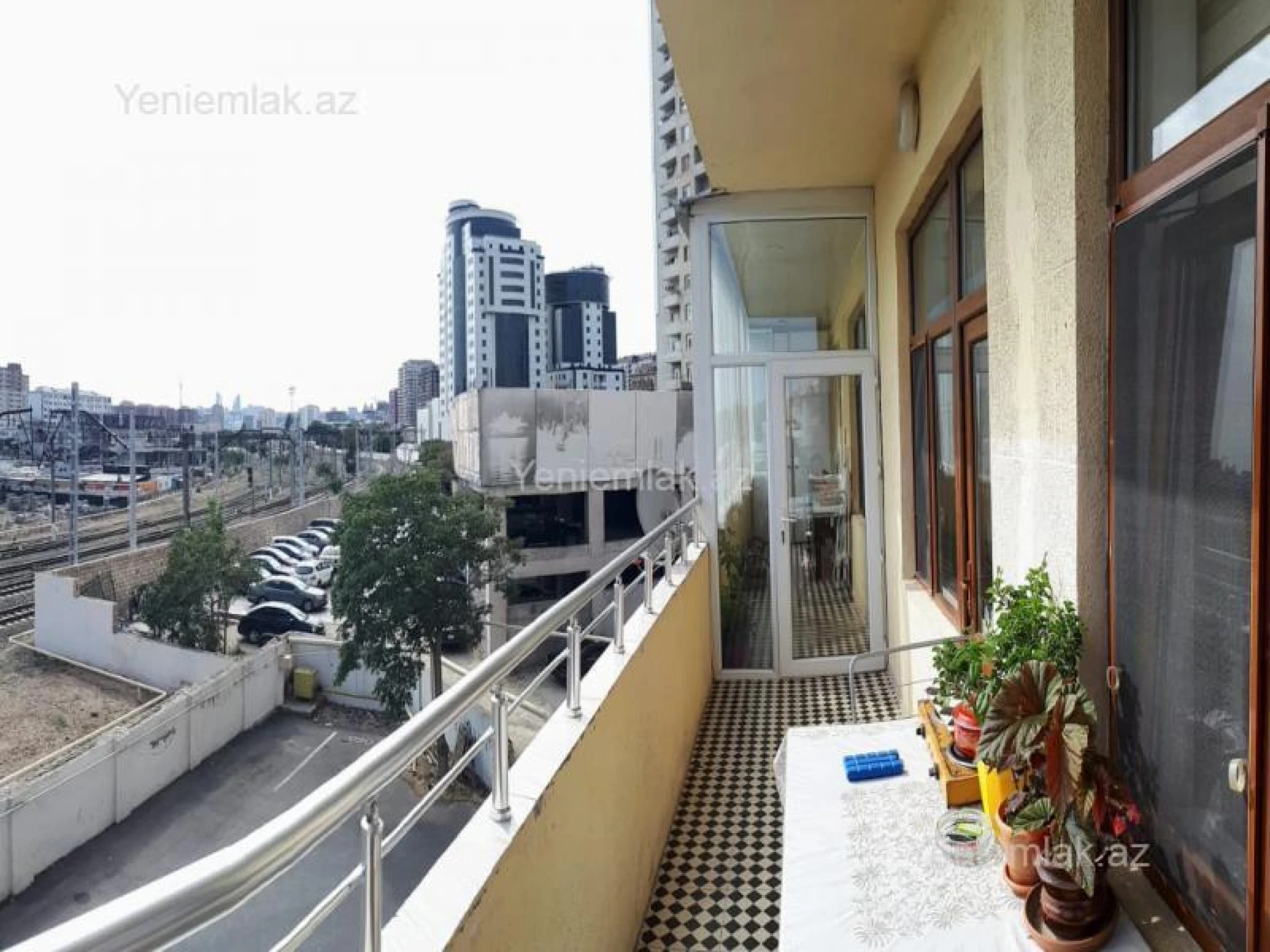 Satılır 4 otaqlı yeni tikili 165 m²