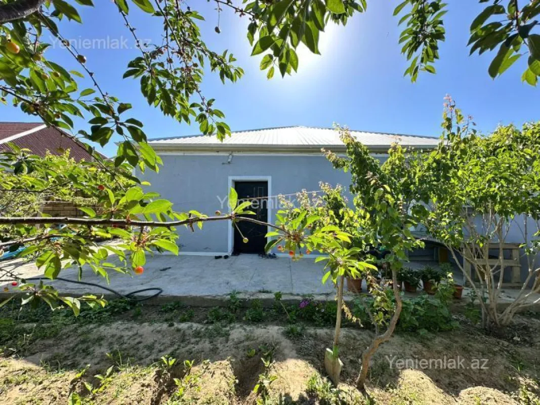 Satılır 3 otaqlı həyət evi 120 m²