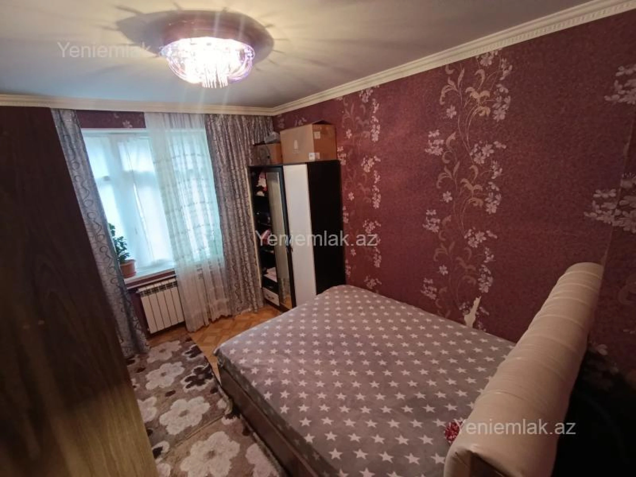 Satılır 2 otaqlı köhnə tikili 63 m²