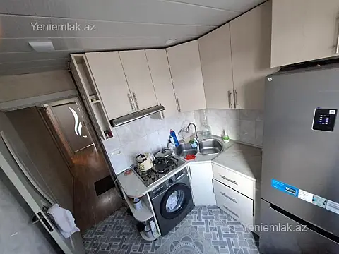 Satılır 3 otaqlı köhnə tikili 70 m²