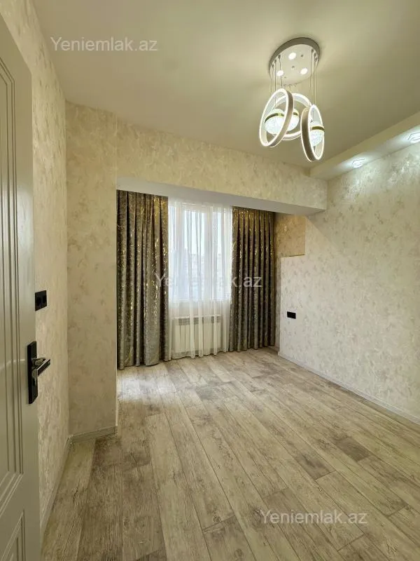 Satılır 2 otaqlı köhnə tikili 42 m²