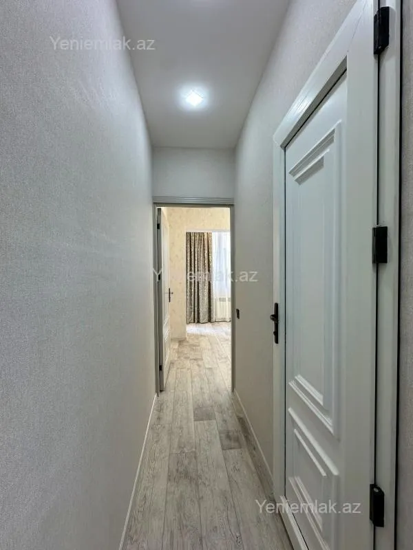 Satılır 2 otaqlı köhnə tikili 42 m²