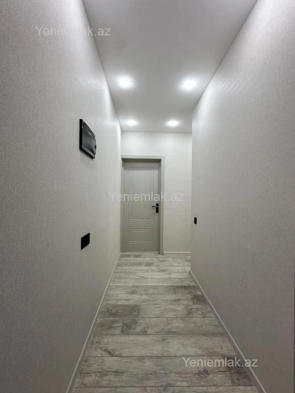 Satılır 2 otaqlı köhnə tikili 42 m²