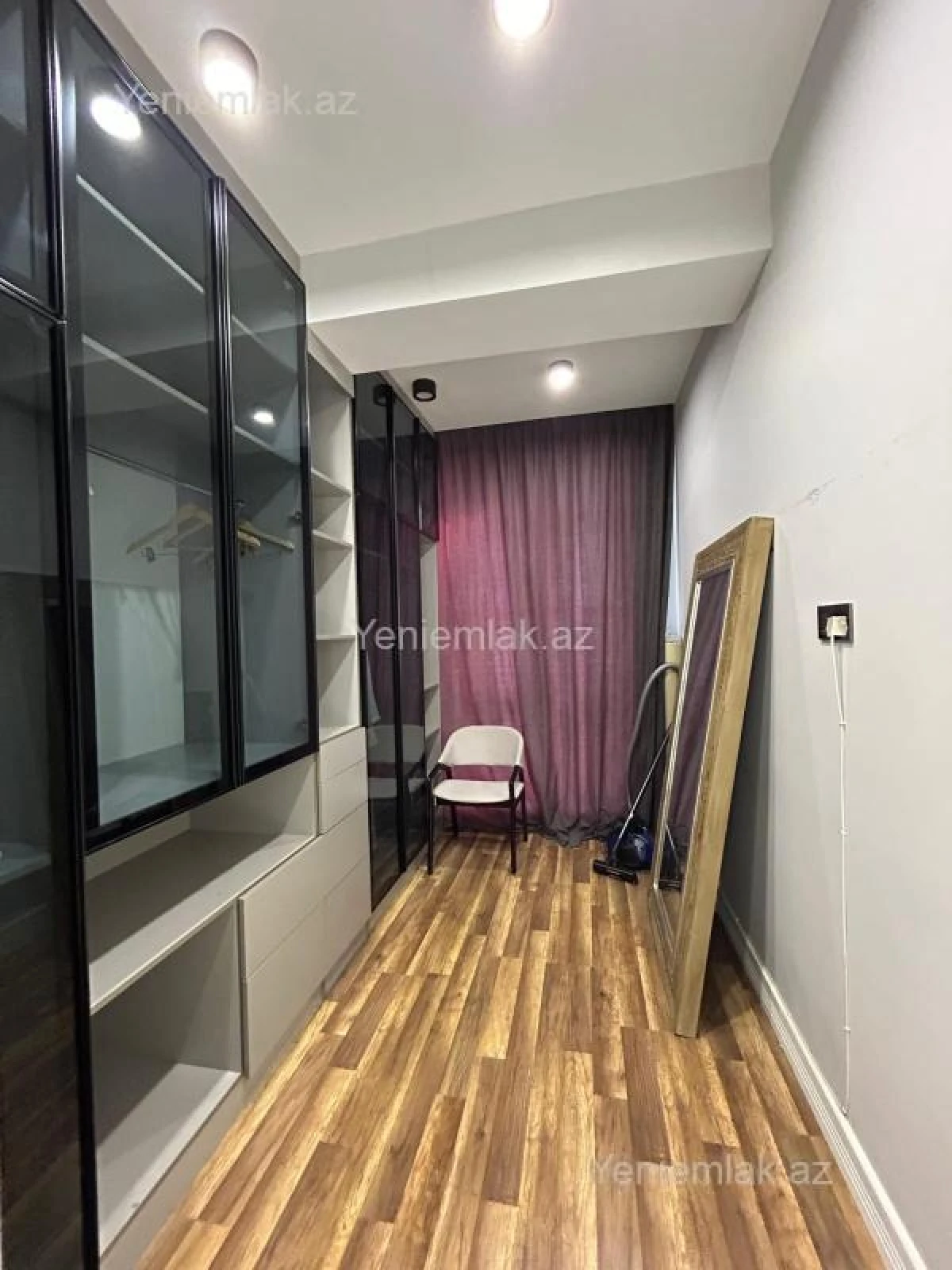 Satılır 2 otaqlı yeni tikili 73 m²