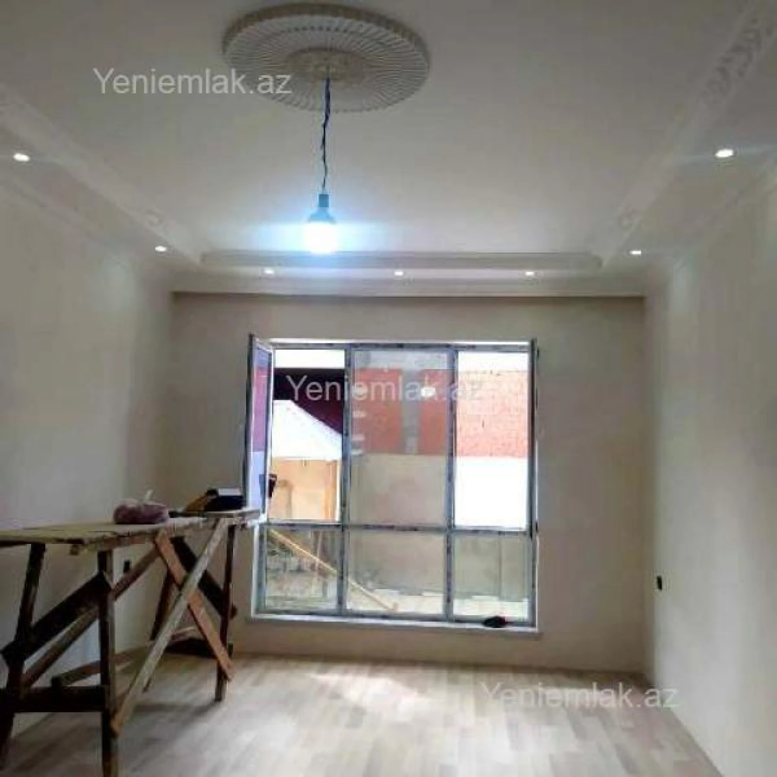 Satılır 4 otaqlı həyət evi 140 m²