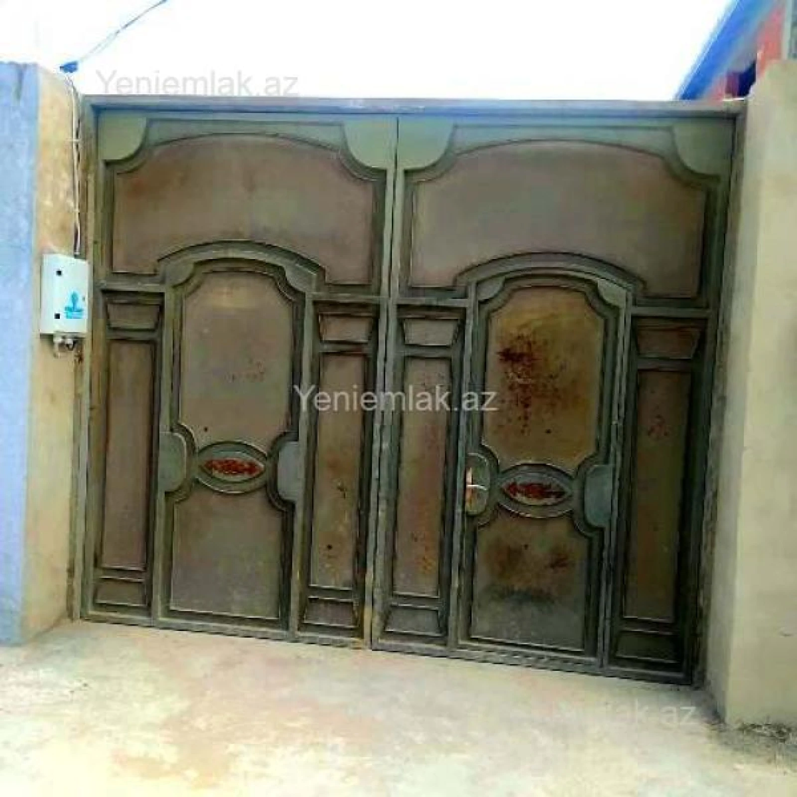 Satılır 4 otaqlı həyət evi 140 m²