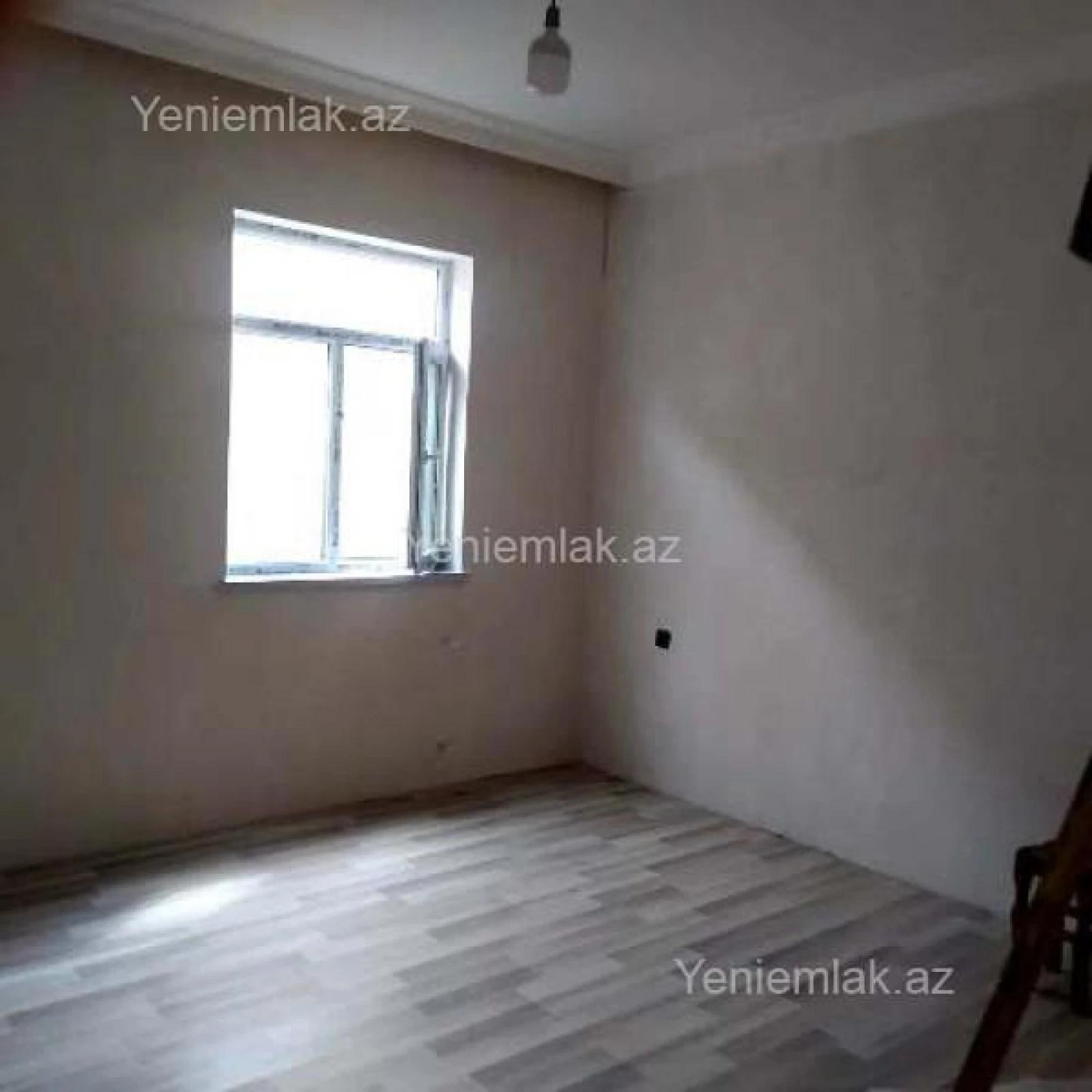 Satılır 4 otaqlı həyət evi 140 m²