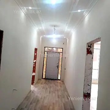 Satılır 4 otaqlı həyət evi 140 m²