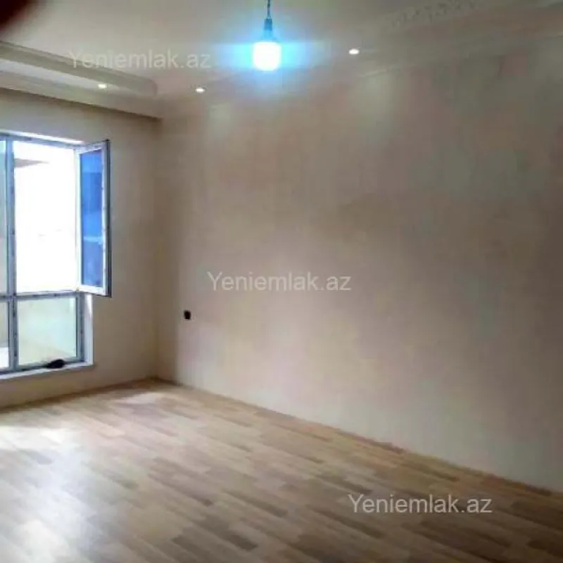 Satılır 4 otaqlı həyət evi 140 m²